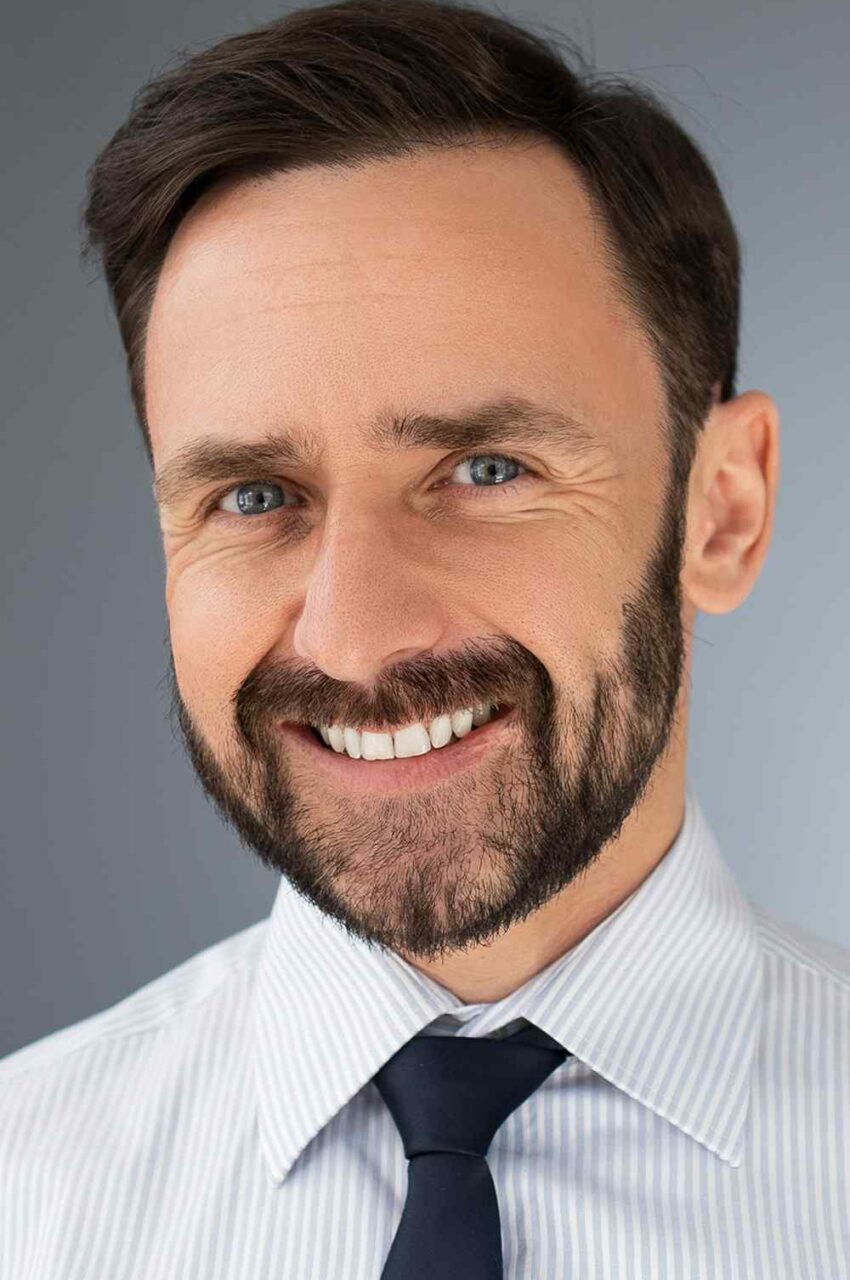 https://www.network-for-business.com/wp-content/uploads/2019/02/team_01-850x1280.jpg